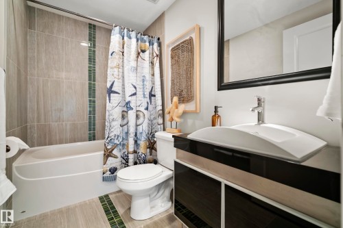 1121 Adamson Drive, Edmonton, AB 