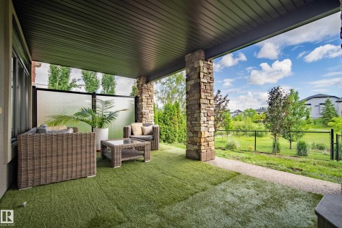 1121 Adamson Drive, Edmonton, AB 