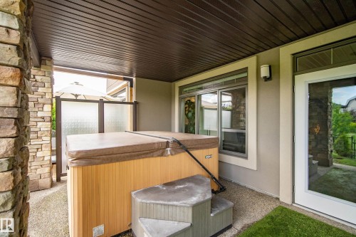 1121 Adamson Drive, Edmonton, AB 