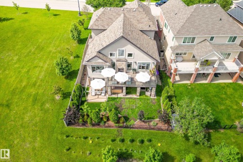 1121 Adamson Drive, Edmonton, AB 