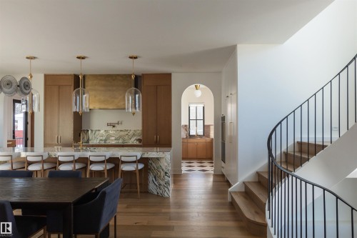 9135 141 Street, Edmonton, AB 