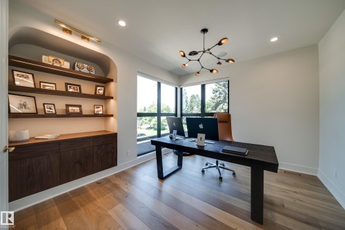 9135 141 Street, Edmonton, AB 
