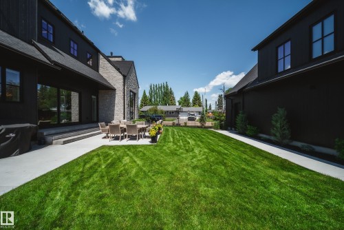 9135 141 Street, Edmonton, AB 