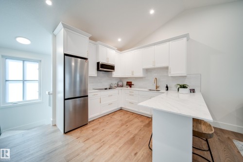 9135 141 Street, Edmonton, AB 
