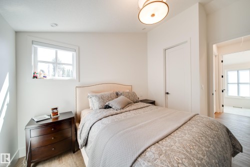 9135 141 Street, Edmonton, AB 