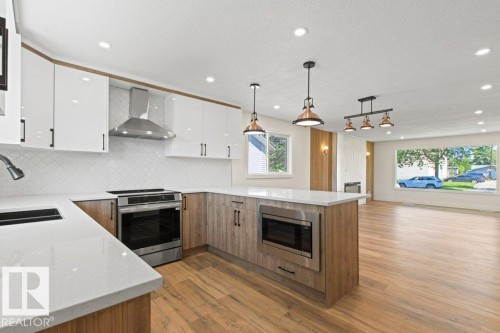 16203 88 Avenue, Edmonton, AB 
