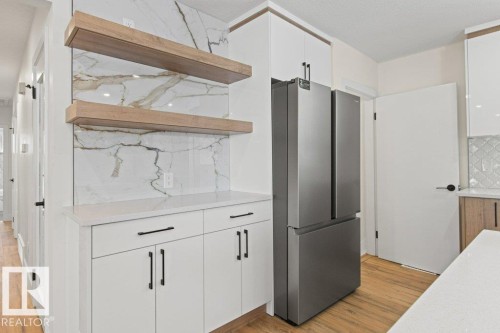 16203 88 Avenue, Edmonton, AB 