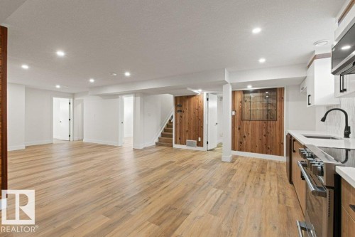 16203 88 Avenue, Edmonton, AB 