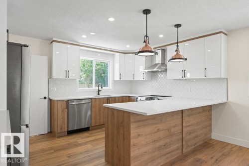 16203 88 Avenue, Edmonton, AB 