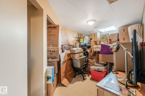 Image quality insufficient for description - 98 Bridgeport Wynd, Leduc, AB 