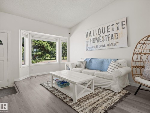 5514 46 Street, Stony Plain, AB 
