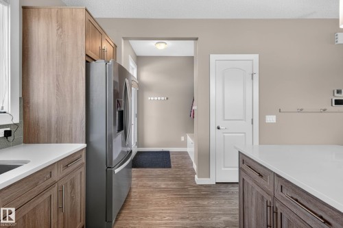 2835 Maple Way, Edmonton, AB 