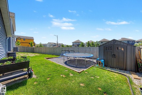 2835 Maple Way, Edmonton, AB 