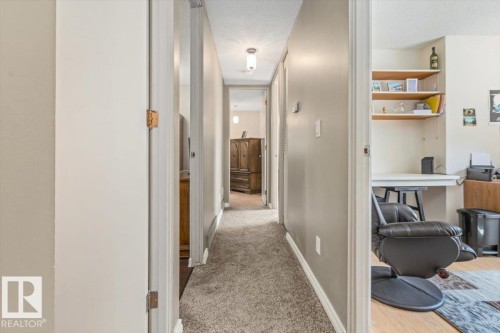 13 Lloyd Place, St. Albert, AB 