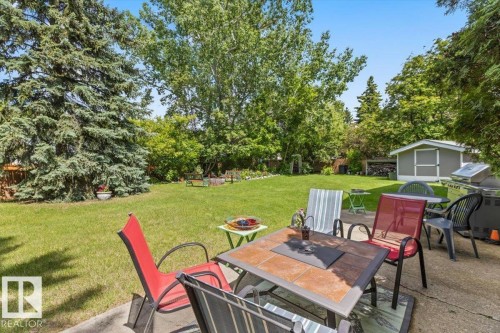 13 Lloyd Place, St. Albert, AB 
