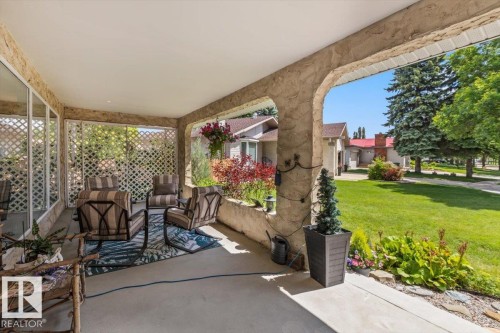 13 Lloyd Place, St. Albert, AB 