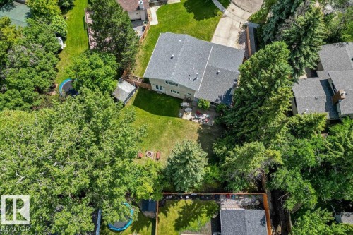 13 Lloyd Place, St. Albert, AB 