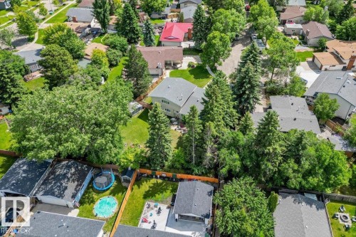 13 Lloyd Place, St. Albert, AB 