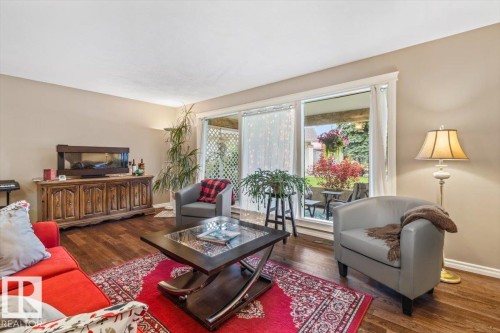 13 Lloyd Place, St. Albert, AB 