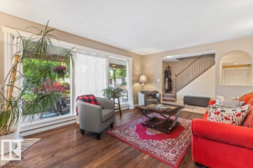13 Lloyd Place, St. Albert, AB 