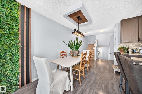 2305 68 Street, Edmonton, AB 