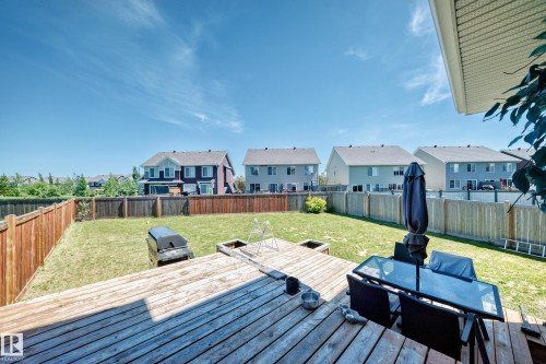 2305 68 Street, Edmonton, AB 