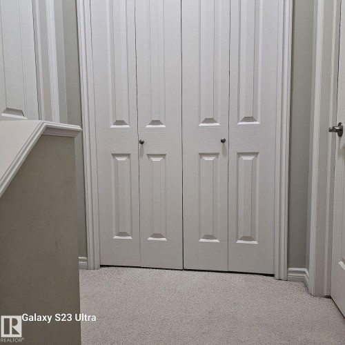 Image quality insufficient for description - 99 13825 155 Avenue, Edmonton, AB 