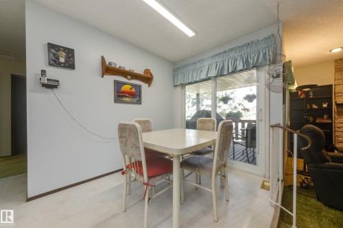 18508 92 Avenue, Edmonton, AB 