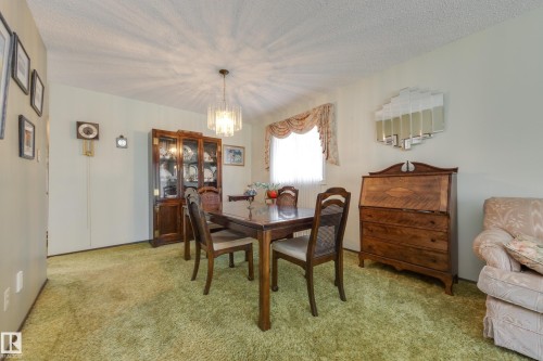 18508 92 Avenue, Edmonton, AB 