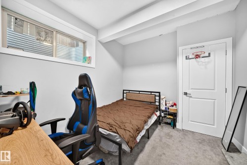 Bedroom - 4021 Allan Crescent, Edmonton, AB 