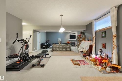 413 Chappelle Drive, Edmonton, AB 