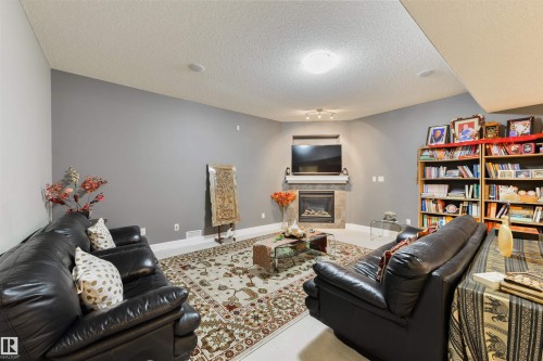 413 Chappelle Drive, Edmonton, AB 