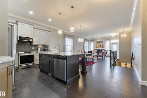 413 Chappelle Drive, Edmonton, AB 