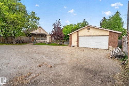 9821 153 Street, Edmonton, AB - Outdoor