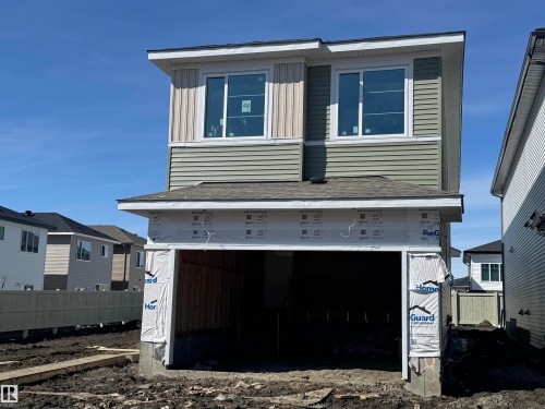 48 Meadowgrove Landing Crescent   Spruce Grove, AB T7X 0W2