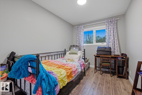 Main floor bedroom - 10328 73 Street, Edmonton, AB 