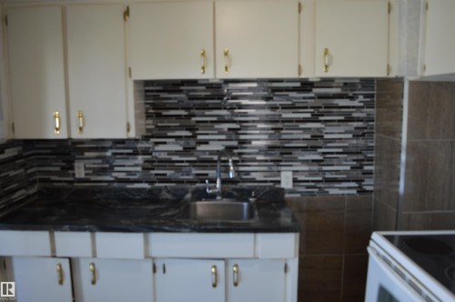 11920 78 Street, Edmonton, AB 