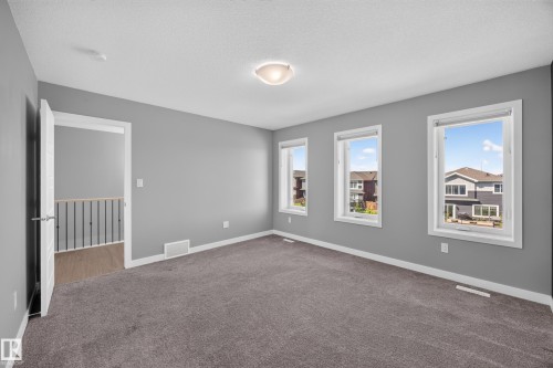3025 Chokecherry Common, Edmonton, AB 