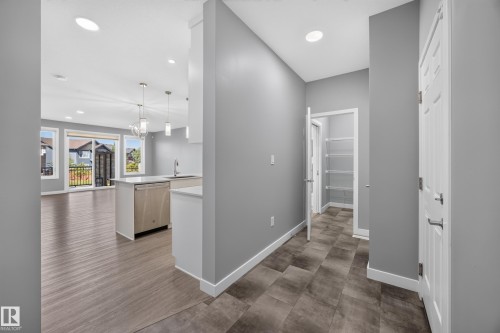 3025 Chokecherry Common, Edmonton, AB 