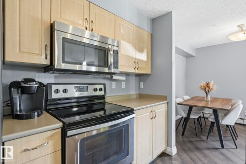 107 11441 Ellerslie Road, Edmonton, AB 