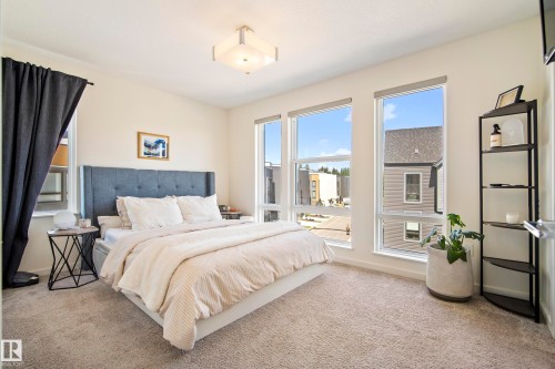 #118 1304 Rutherford Rd Sw, Edmonton, AB - Indoor Photo Showing Bedroom