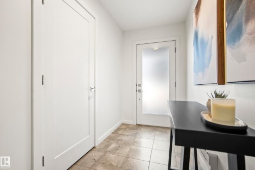 #118 1304 Rutherford Rd Sw, Edmonton, AB - Indoor Photo Showing Other Room
