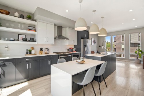 #118 1304 Rutherford Rd Sw, Edmonton, AB - Indoor