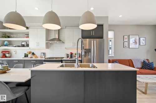 #118 1304 Rutherford Rd Sw, Edmonton, AB - Indoor Photo Showing Kitchen With Stainless Steel Kitchen With Double Sink With Upgraded Kitchen