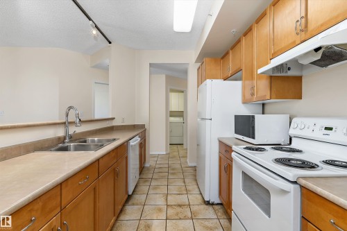 1002 9707 105 Street, Edmonton, AB 