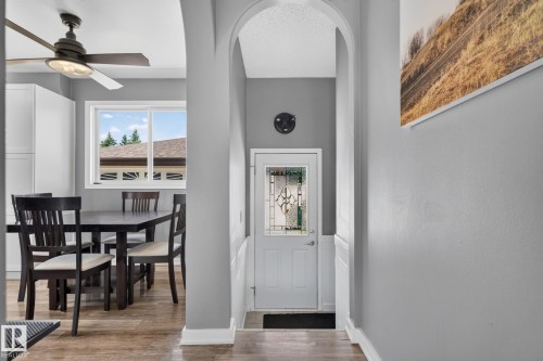 10308 166 Avenue, Edmonton, AB 