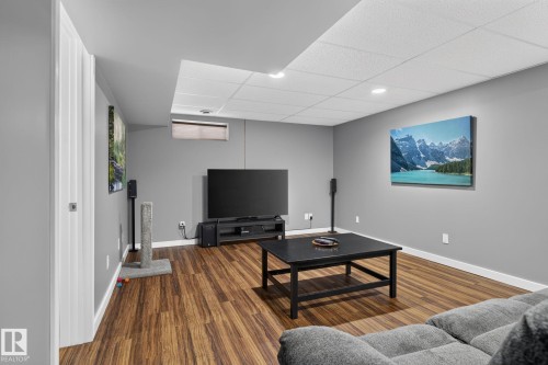 10308 166 Avenue, Edmonton, AB 