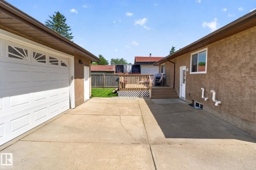 10308 166 Avenue, Edmonton, AB 