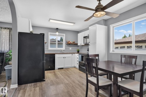 10308 166 Avenue, Edmonton, AB 