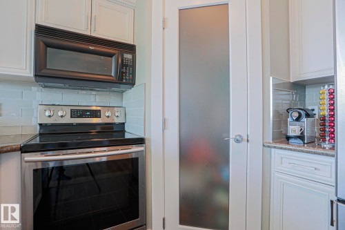 1004 10504 99 Avenue, Edmonton, AB 